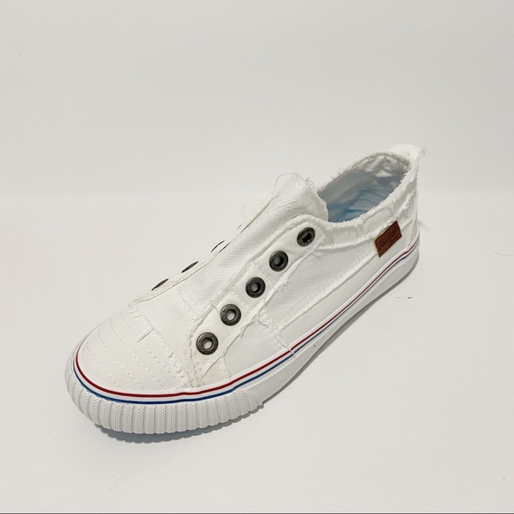 BLOWFISH Women’s White Buzz Canvas Sneakers - New in box - NWT - Picture 8 of 16